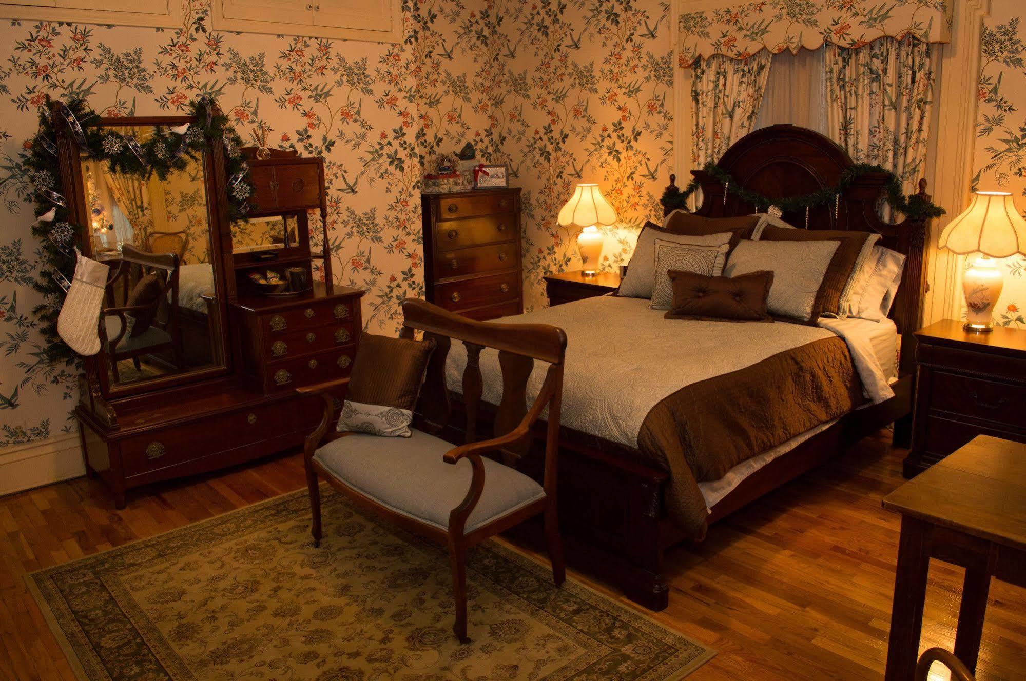 Silver Heart Inn&Cottages Independence Eksteriør bilde